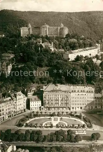 AK / Ansichtskarte Karlovy Vary Leninovo namesti Fliegeraufnahme Kat. Karlovy Vary Karlsbad