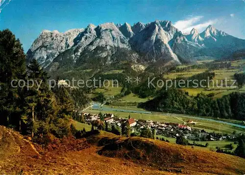 AK / Ansichtskarte Werfen Salzburg mit Tennengebirge Kat. Werfen
