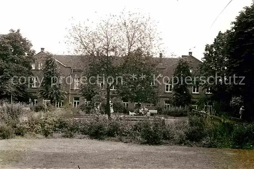 AK / Ansichtskarte Essen Ruhr Volksschule Kat. Essen