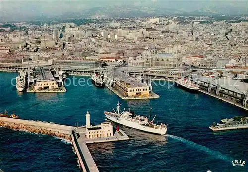 AK / Ansichtskarte Marseille Fliegeraufnahme Hafen Kat. Marseille