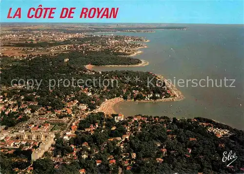 AK / Ansichtskarte Royan Charente Maritime Fliegeraufnahme Saint Palais Kat. Poitiers Charentes