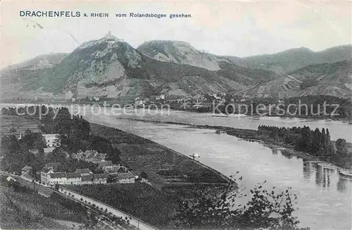 AK / Ansichtskarte Koenigswinter Drachenfels am Rhein vom Rolandsbogen Kat. Koenigswinter