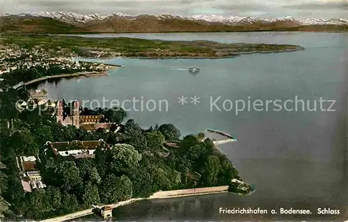 AK / Ansichtskarte Friedrichshafen Bodensee Schloss Alpenkette Fliegeraufnahme Kat. Friedrichshafen