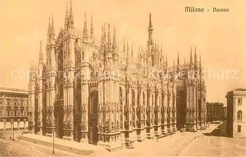 AK / Ansichtskarte Milano Duomo Kat. Italien