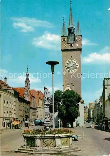 AK / Ansichtskarte Straubing tiburtusbrunnen und Stadtturm Kat. Straubing