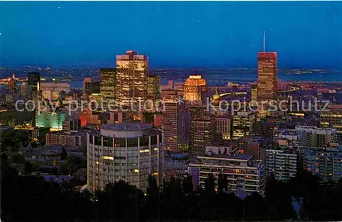 AK / Ansichtskarte Montreal Quebec at night as seen from Mount Royal Kat. Montreal