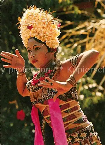 AK / Ansichtskarte Bali Indonesien Legong classical Balinese dance Taenzerin Kat. Bali