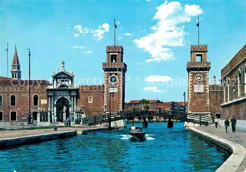 AK / Ansichtskarte Venezia Venedig Arsenale Kanal Bruecke Arsenal Kat. 