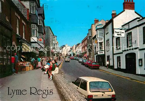 AK / Ansichtskarte Lyme Regis Broad Street Kat. West Dorset