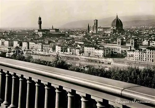 AK / Ansichtskarte Firenze Toscana Panorama Stadtbild mit Kathedrale und Palazzo Vecchio Kat. Firenze