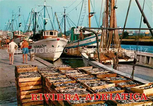 AK / Ansichtskarte Rimini Porto Hafen Fischkutter Riviera Adriatica Kat. Rimini