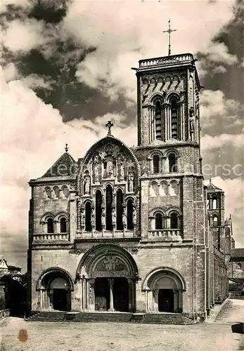 AK / Ansichtskarte Vezelay Eglise Abbatiale Madeleine  Kat. Vezelay