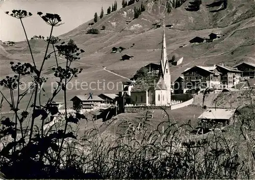 AK / Ansichtskarte St Antoenien GR Blick zur Kirche Kat. St Antoenien