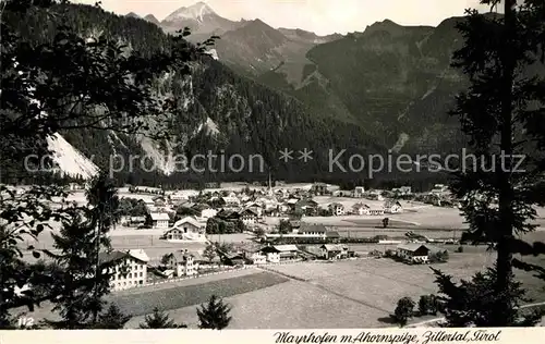 AK / Ansichtskarte Mayrhofen Zillertal Gesamtansicht mit Ahornspitze Zillertaler Alpen Kat. Mayrhofen