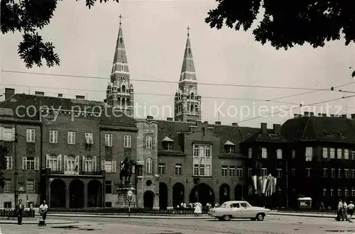 AK / Ansichtskarte Szeged Aradi vertanuk tere Platz der Maertyrer von Arad Kirchtuerme Kat. Szeged