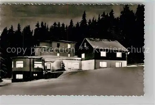 AK / Ansichtskarte Winterberg Hochsauerland Asten Sanatorium Abend Kat. Winterberg