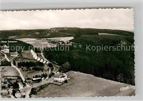 AK / Ansichtskarte Neuastenberg Haus Schlesien Privatpension Luftbild Kat. Winterberg