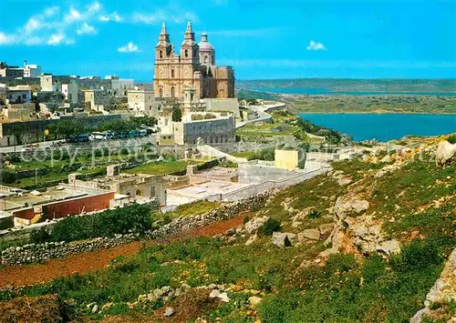 AK / Ansichtskarte Mellieha Pfarrkirche Sandbucht Panorama Kat. Malta