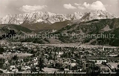 AK / Ansichtskarte Garmisch Partenkirchen Dreitorspitze Wettersteinwand Kat. Garmisch Partenkirchen