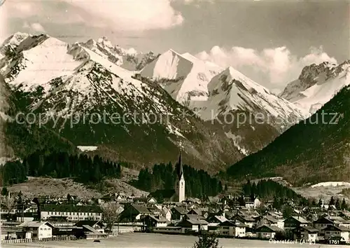 AK / Ansichtskarte Oberstdorf Kirche Panorama Kat. Oberstdorf