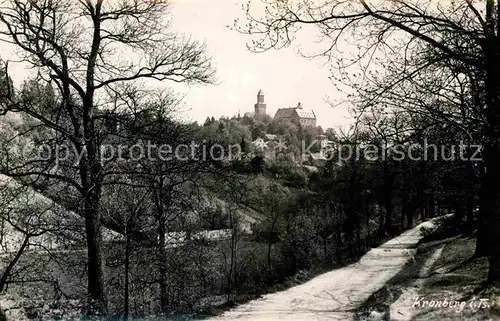 AK / Ansichtskarte Kronberg Taunus Blick zur Altstadt und Burg Kat. Kronberg im Taunus