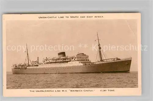 AK / Ansichtskarte Dampfer Oceanliner M.V. Warwick Castle Union Castle Line  Kat. Schiffe