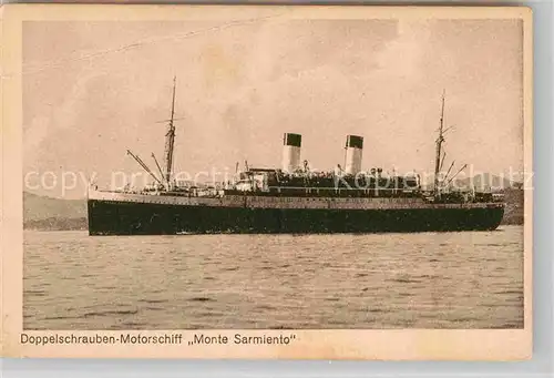 AK / Ansichtskarte Dampfer Oceanliner Monte Sarmiento  Kat. Schiffe