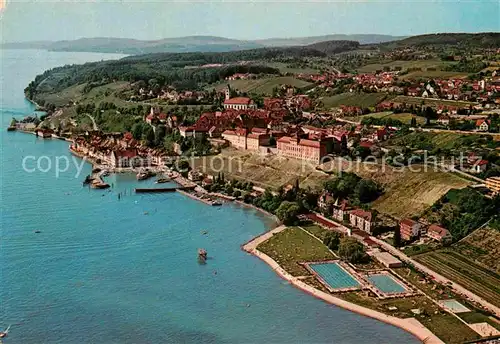 AK / Ansichtskarte Meersburg Bodensee mit Schwimmbad Fliegeraufnahme Kat. Meersburg