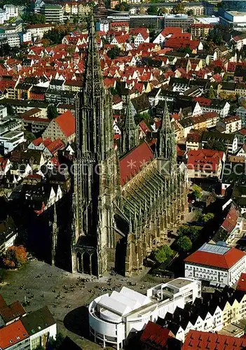 AK / Ansichtskarte Ulm Donau Spaetgotisches Muenster hoechste Kirchturm der Welt Fliegeraufnahme Kat. Ulm