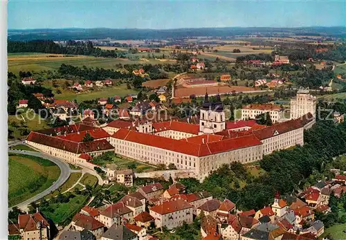 AK / Ansichtskarte Kremsmuenster Kloster Fliegeraufnahme Kat. Kremsmuenster