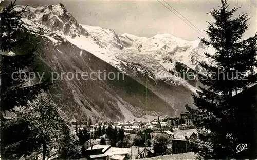 AK / Ansichtskarte Chamonix Vue generale et l Aiguille du Midi Kat. Chamonix Mont Blanc