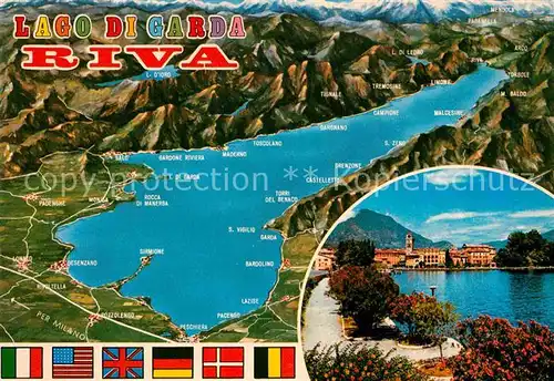 AK / Ansichtskarte Riva Lago di Garda und Umgebung aus der Vogelperspektive Nationalflaggen Uferpromenade Gardasee Kat. 