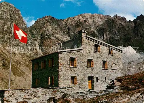 AK / Ansichtskarte Saastal Weissmiesshuette Jaegigrat Walliser Alpen Schweizer Flagge Kat. Saas Fee