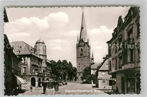 AK / Ansichtskarte Menden Sauerland Rathausplatz Kat. Menden (Sauerland)