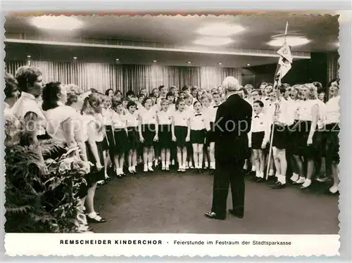 AK / Ansichtskarte Remscheid Kinderchor Festraum Sparkasse Kat. Remscheid