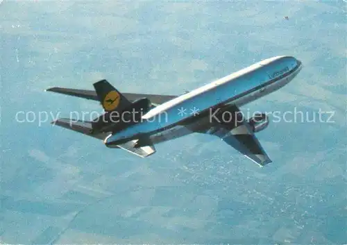AK / Ansichtskarte Lufthansa DC 10  Kat. Flug