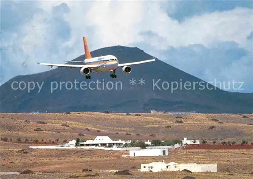 AK / Ansichtskarte Flugzeuge Zivil Hapag Lloyd Airbus A 310 Kat. Airplanes Avions