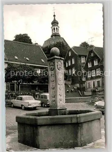 AK / Ansichtskarte Graefrath Markt Kirche Brunnen Kat. Solingen