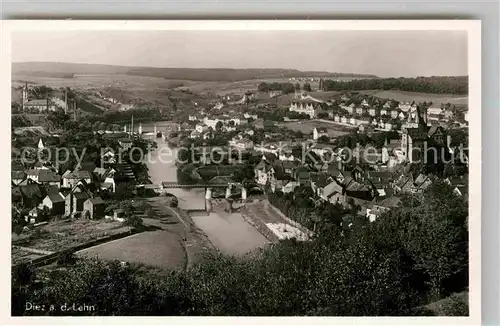 AK / Ansichtskarte Diez Lahn Lahnbruecke Schloss Panorama Kat. Diez