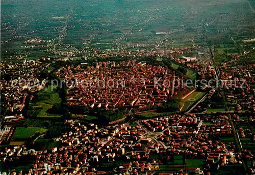 AK / Ansichtskarte Lucca Veduta aerea Kat. Lucca