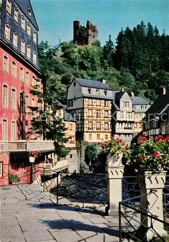 AK / Ansichtskarte Monschau Rotes Haus mit Ruine Haller Kat. Monschau