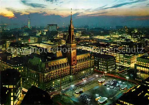 AK / Ansichtskarte Hamburg Rathaus bei Nacht Kat. Hamburg