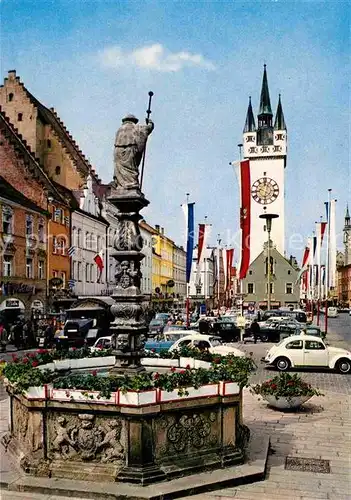 AK / Ansichtskarte Straubing Ludwigsplatz mit Brunnen Kat. Straubing