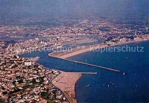 AK / Ansichtskarte Saint Gilles Croix de Vie Vendee Embouchure de la Vie vue aerienne Kat. Saint Gilles Croix de Vie