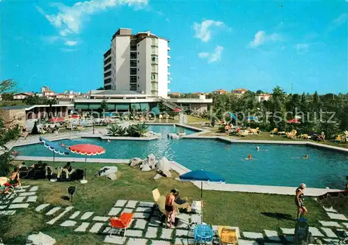 AK / Ansichtskarte Montegrotto Terme Hotel Garden Terme Pool Kat. 