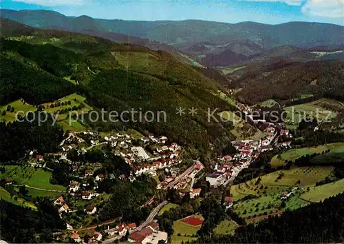 AK / Ansichtskarte Bad Peterstal Griesbach Kneipp und Mineralbad im Schwarzwald Fliegeraufnahme Kat. Bad Peterstal Griesbach