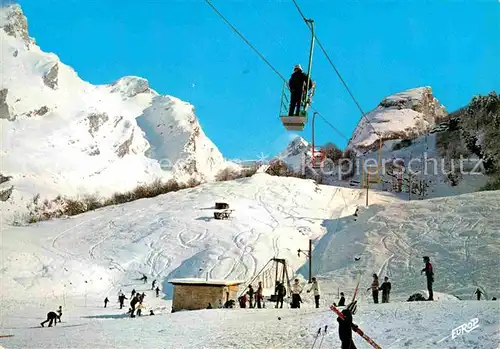 AK / Ansichtskarte Gourette Station de Sports d Hiver Telenacelle Wintersportplatz Alpen Kat. Eaux Bonnes