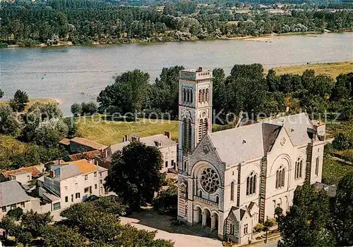 AK / Ansichtskarte Le Marillais Eglise Notre Dame Chapelle et la Loire vue aerienne Kat. Le Marillais