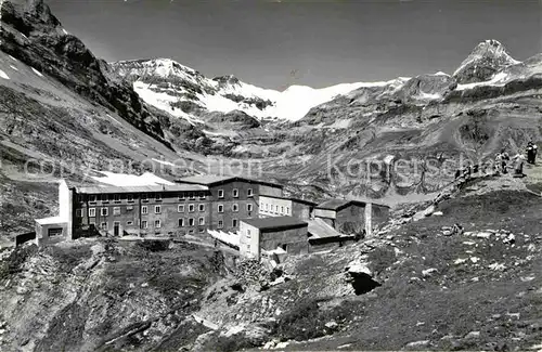 AK / Ansichtskarte Gemmipass Wallis Passhoehe Sporthotel Wildstrubel Gletscher Walliser Alpen Kat. Gemmipass