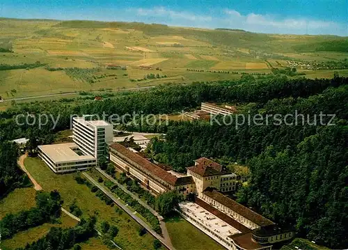 AK / Ansichtskarte Hoexter Weser Fliegeraufnahme Weserberglandklinik Kat. Hoexter